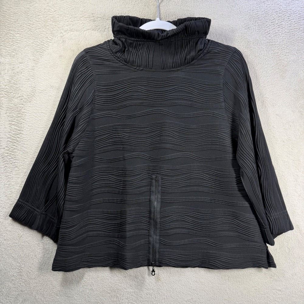 Moonlight Top Womens Small Black Art to Wear Textured Wired Collar Relaxed Fit